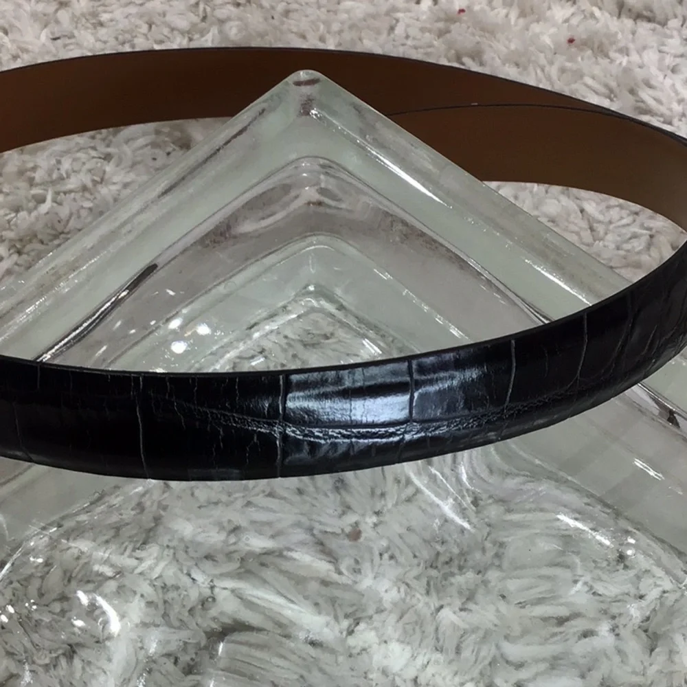 Harold Powell dark brown croc embossed leather belt L